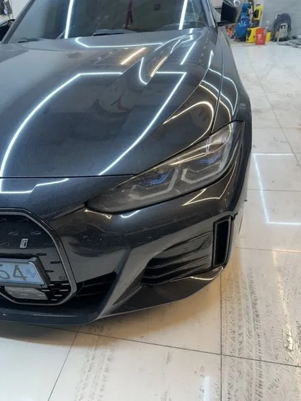 BMW i4 앞범퍼 찢어짐 깨짐 사고수리 후기 성남 수입차 교환도색·자차보험 처리 전문 1991모터스 / 성남 중원