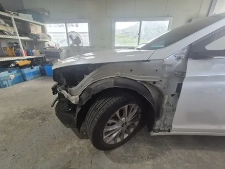 잠실 문정 신천 자동차 휀다 찌그러짐 변형 범퍼 변형 복원 교환수리 방법 잘하는 업체 찾으시나요? / 성남 중원