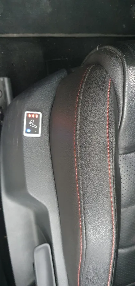 폭스바겐 골프 GTI 운전석 통풍시트 시공