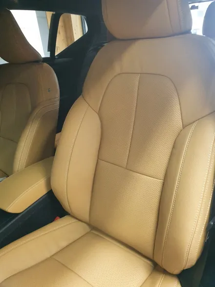 볼보 XC 40 운전석 통풍시트 시공