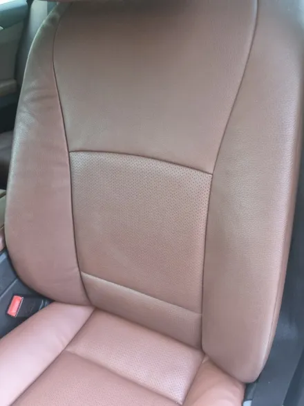 부산경남 BMW 5시리즈 F10 운전석 통풍시트 시공