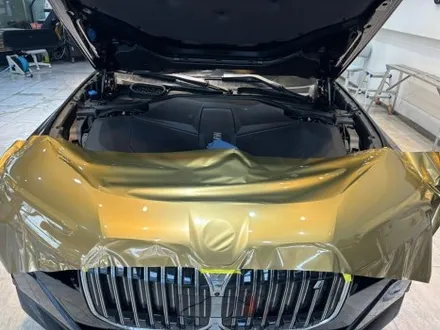 원주랩핑/덕스게러지 BMW I7 샴페인골드 투톤랩핑 / 원주시 행구동