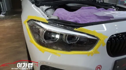 BMW 118D 쉐도우 에디션 라이트필름+카본립 장착작업!!!! 김포이가랩/이가랩/경기이가랩/경기카스킨/양곡전체랩핑/김포루프스킨/서울전체랩핑/서울카스킨/라이트필름/PPF/유리막코팅 / 경기 김포 통진