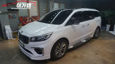 올뉴카니발 루프스킨 에이버리 블랙유광 ! 김포 이가랩 에서 꼼꼼하고 깔끔하게 작업!!! [루프스킨][김포랩핑][김포PPF][포인트랩핑][래핑] / 경기 김포 통진
