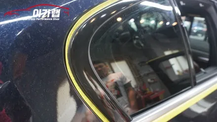 BMW530i 창문틀 크롬가리기! 크롬없애기! 크롬을 싫어하는분은 강력추천! 김포이가랩에서~[김포랩핑][인천랩핑][일산랩핑][김포카스킨] / 경기 김포 통진