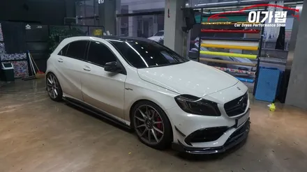 벤츠 A45 AMG 앞 프론트 하단부분 포인트랩핑 에이버리 블랙유광! 김포이가랩에서~ [김포랩핑][인천랩핑][일산랩핑][김포카스킨] / 경기 김포 통진