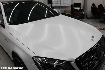 벤츠 S63AMG 전체랩핑 블랙에서 세라믹화이트 무광랩핑! / 김포, 파주, 인천