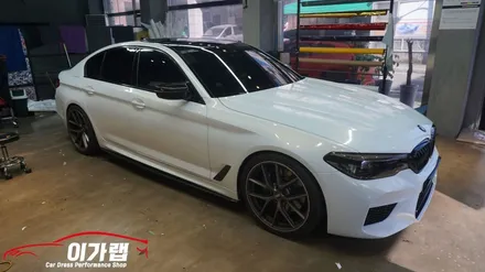 BMW 5시리즈 G30 전체랩핑! 3M2080 화이트골드스파클 ! 김포 이가랩 에서 [김포랩핑][인천랩핑][강서랩핑][김포랩핑샵][PPF] / 경기 김포 통진