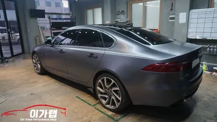 재규어 XF 3M2080 사틴다크그레이로 탈바꿈 김포 이가랩 에서 !!   [김포랩핑][일산랩핑][인천랩핑][목동랩핑][강서랩핑] / 경기 김포 통진