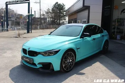 BMW M3 ( F80 ) 전체랩핑 제거 및 전체랩핑 색상 변경!! 요즘핫한 티파니색! 민트색랩핑 고광택PET 필름으로 깔끔시공 / 경기 김포 통진