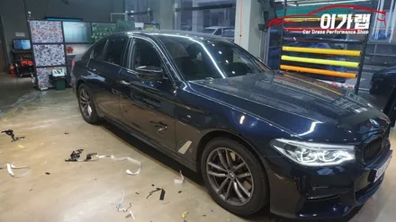 BMW530i 창문틀 크롬가리기! 크롬없애기! 크롬을 싫어하는분은 강력추천! 김포이가랩에서~[김포랩핑][인천랩핑][일산랩핑][김포카스킨] / 경기 김포 통진
