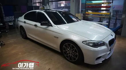 BMW 528I 전체랩핑! 중국산필름에서 정품필름으로! 에이버리 화이트펄 김포 이가랩 [김포랩핑][김포랩핑샵][PPF][정품필름취급점] / 경기 김포 통진