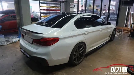 BMW 5시리즈 G30 전체랩핑! 3M2080 화이트골드스파클 ! 김포 이가랩 에서 [김포랩핑][인천랩핑][강서랩핑][김포랩핑샵][PPF] / 경기 김포 통진