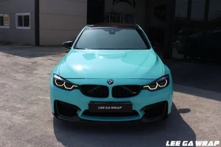 BMW M3 ( F80 ) 전체랩핑 제거 및 전체랩핑 색상 변경!! 요즘핫한 티파니색! 민트색랩핑 고광택PET 필름으로 깔끔시공 / 경기 김포 통진