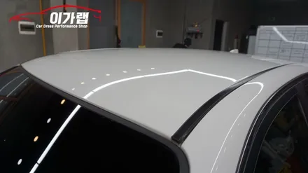 기아 로체이노베이션 루프스킨 & 스포일러 에이버리블랙유광으로 스포티하게 탈바꿈!! 김포이가랩에서 완벽시공!! / 경기 김포 통진