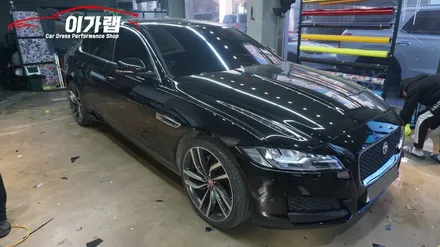 재규어XF 크롬가리기 3M카본포인트랩핑!!! 라이트필름 그레이블랙 김포 이가랩 에서~[김포랩핑][일산랩핑][인천랩핑][김포라이트필름][카본랩핑] / 경기 김포 통진