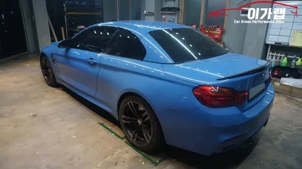 BMW M4 컨버터블 루프스킨 & 포인트랩핑 김포 이가랩 에서 꼼꼼하고 깔끔하게!! / 경기 김포 통진