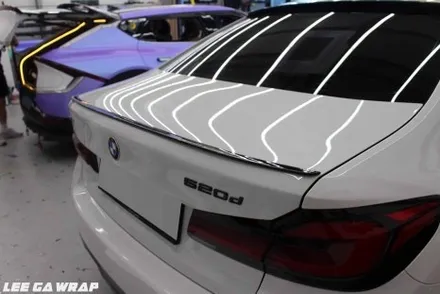 BMW 5시리즈 (G30) 전체랩핑 니파필름 브루클린그레이 ! 순정공구리색의 가장가까운컬러 / 경기 김포 통진