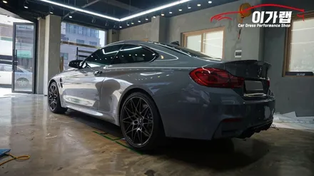 BMW M4 컴페티션  나르도그레이색상!!! 에이버리 락그레이 전체랩핑 !!!김포 이가랩에서 완벽한 퀄리티로 보답해드립니다! / 경기 김포 통진