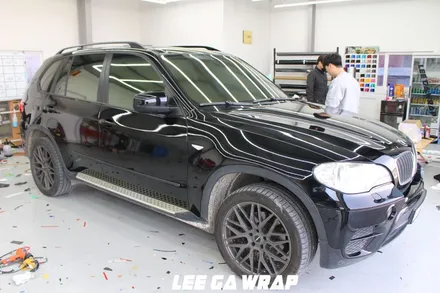 BMW X5 전체랩핑 제거후 고광택 유광블랙으로 깔끔하게 ! 순정도장느낌 / 김포, 파주, 인천