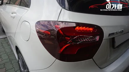 벤츠 A45 AMG 생활PPF & 테일램프 퍼플그레이 색으로 톤다운! 김포이가랩 에서~![김포랩핑][일산랩핑][인천랩핑][라이트필름] / 경기 김포 통진