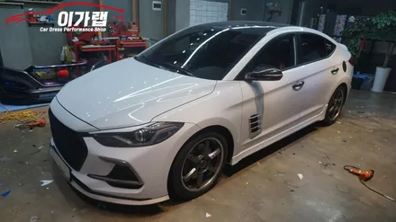 아반떼 스포츠 창문몰딩 순정블랙무광에서 에이버리 블랙유광으로!!김포 이가랩 에서~![김포랩핑][김포랩핑][크롬가리기][몰딩랩핑][PPF] / 경기 김포 통진