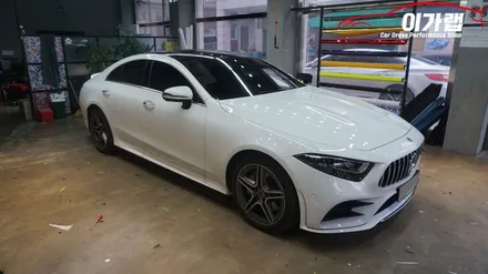 벤츠 CLS400D 라이트필름! 라이트톤다운 ! 김포 이가랩 에서 ~[김포랩핑][김포라이트필름][전체랩핑][랩핑전문점][김포맛집] / 경기 김포 통진