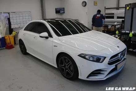 벤츠 A35 AMG 포인트랩핑 루프스킨 &사이드미러& 그릴 크롬딜리트 라이트PPF 작업까지 한번에 / 김포, 파주, 인천