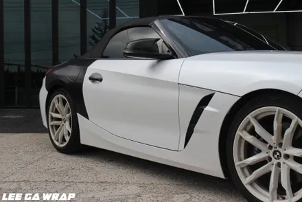 BMW Z4 전체랩핑 사고로인해 유광화이트에서 사틴화이트로 재시공해드렸습니다! / 경기 김포 통진