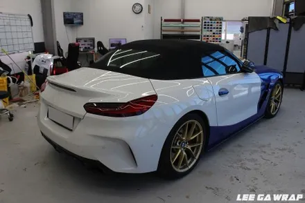 BMW Z4 후미 사고로인해 전체랩핑 재시공! 블루계열에서 레드계열로 ! 강력한 느낌! / 김포, 파주, 인천