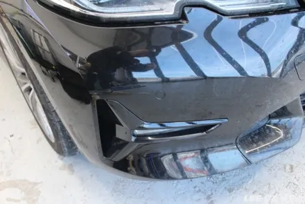 BMW 330e 외부 전체크롬딜리트 ! 요즘시대에 크롬은아니죠 추후 백화현상과 지저분함을 미리 없애기! / 김포, 파주, 인천