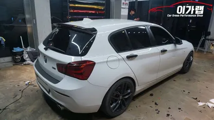BMW 1시리즈 루프스킨 제거 & 뒷범퍼하단 포인트랩핑 ! 김포 이가랩 에서 [김포랩핑][필름제거][전체랩핑제거][랩핑맛집][김포랩핑샵] / 경기 김포 통진