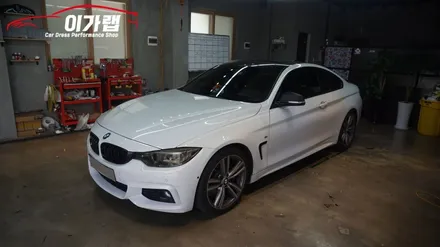 BMW 428i 화이트에서 에이버리 사틴블랙 전체랩핑으로 새차 탄생!!김포이가랩에서~[김포랩핑][인천랩핑][일산랩핑][래핑] / 경기 김포 통진