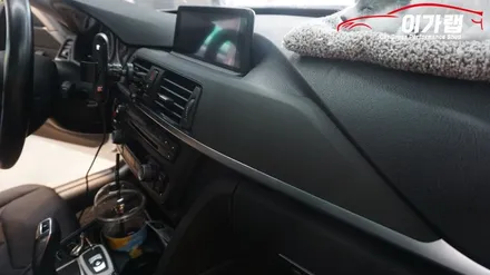 BMW 3GT 실내 우드에서 3M2080 매트릭스블랙 으로 탈바꿈 ! 김포 이가랩 에서 [김포실내랩핑][3M2080매트릭스블랙][랩핑전문점] / 경기 김포 통진