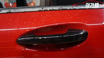 벤츠 A45 AMG 루프스킨&손잡이포인트랩핑&라이트필름 작업! 김포 이가랩 에서 [김포이가랩][김포랩핑샵][랩핑전문점][정품필름취급점] / 경기 김포 통진
