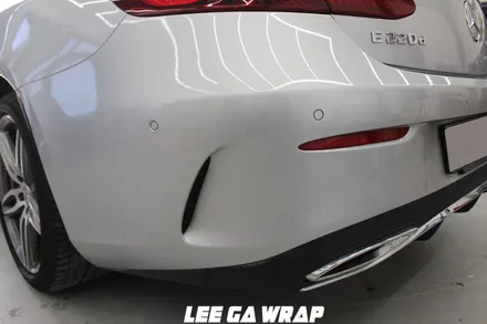 벤츠 E220D 카브리올레 은색에서 유로마스터 고광택필름 화이트 색으로 ! 오픈카는 화이트색이죠! / 김포, 파주, 인천