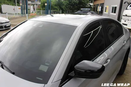 BMW 5시리즈 (G30) 전체랩핑 니파필름 브루클린그레이 ! 순정공구리색의 가장가까운컬러 / 경기 김포 통진