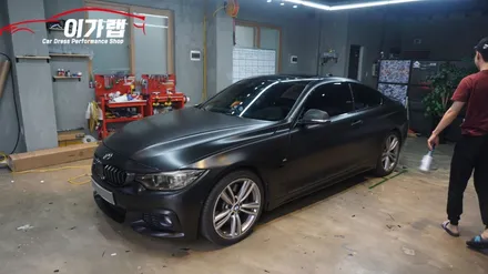 BMW 428i 화이트에서 에이버리 사틴블랙 전체랩핑으로 새차 탄생!!김포이가랩에서~[김포랩핑][인천랩핑][일산랩핑][래핑] / 경기 김포 통진
