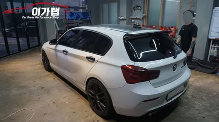 BMW 1시리즈 루프스킨 제거 & 뒷범퍼하단 포인트랩핑 ! 김포 이가랩 에서 [김포랩핑][필름제거][전체랩핑제거][랩핑맛집][김포랩핑샵] / 경기 김포 통진