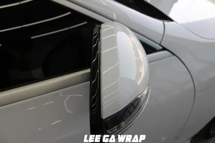 벤츠 E220D 카브리올레 은색에서 유로마스터 고광택필름 화이트 색으로 ! 오픈카는 화이트색이죠! / 김포, 파주, 인천