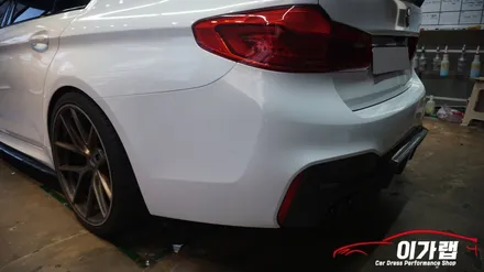 BMW 5시리즈 G30 전체랩핑! 3M2080 화이트골드스파클 ! 김포 이가랩 에서 [김포랩핑][인천랩핑][강서랩핑][김포랩핑샵][PPF] / 경기 김포 통진