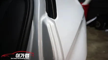BMW 320D 3M1080 화이트골드스파클 전체랩핑+라이트필름 부분포인트 랩핑 작업!!!!!!!!! / 경기 김포 통진