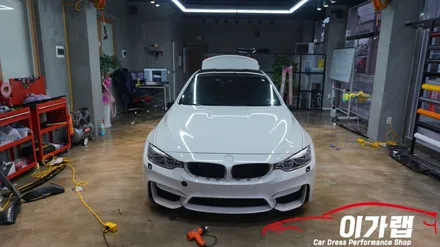 BMW M4 시선강탈 범접할수없는 색상의 전체랩핑!! 이가랩/전체랩핑/부분랩핑/포인트랩핑/그릴랩핑/실내랩핑/PPF/유리막코팅/유막제거/카스킨 / 경기 김포 통진