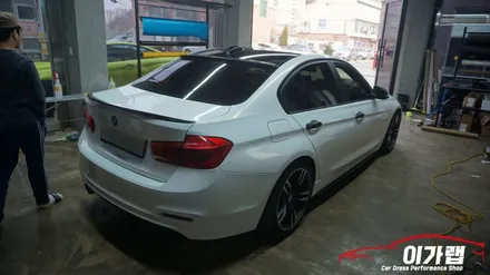 BMW320D 하이그로시 잔기스&지문자국을 없애다 3M1080 블랙브러쉬로 고급스러움을 한층더!!! 김포이가랩에서!!!! / 경기 김포 통진