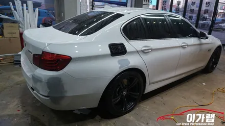 BMW 520D 실망시키지않는 3M사틴다크그레이 라이트톤다운에 크롬딜리트까지!새차느낌으로 변신 / 경기 김포 통진