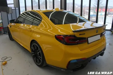 BMW 5시리즈 M5룩 전체랩핑 제거 ! 상품화차량이라 전체랩핑 제거 진행해드렸습니다 ! / 김포, 파주, 인천