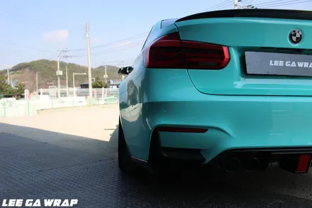 BMW M3 ( F80 ) 전체랩핑 제거 및 전체랩핑 색상 변경!! 요즘핫한 티파니색! 민트색랩핑 고광택PET 필름으로 깔끔시공 / 경기 김포 통진
