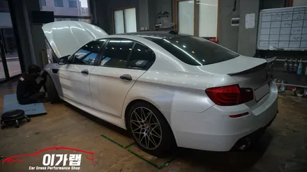 BMW 528i 앞범퍼휀다 M5로 변경후 랩핑 재시공! 김포 이가랩 에서[김포랩핑][인천랩핑][파주랩핑][사고랩핑][랩핑재시공] / 경기 김포 통진