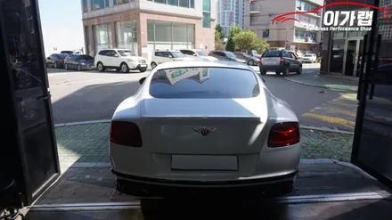 벤틀리 컨티넨탈GT 전체랩핑!!! 에이버리 다이아몬드화이트!!! 김포 이가랩 에서 [김포랩핑][수입차랩핑][김포랩핑샵][정품필름취급점] / 경기 김포 통진