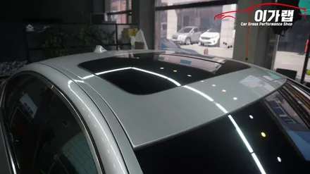 BMW 5시리즈(F10) 에이버리 사틴화이트 전체랩핑! 크롬가리기! 유광카본 포인트! 김포 이가랩 에서~[김포랩핑][인천랩핑][랩핑전문점][강서랩핑][PPF전문점] / 경기 김포 통진